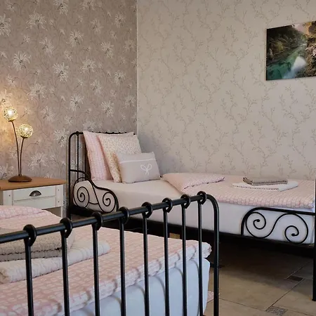 Apartment Apartma Koledniki 1 Bled
