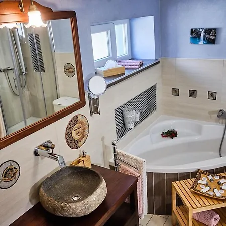 Apartma Koledniki 1 *
